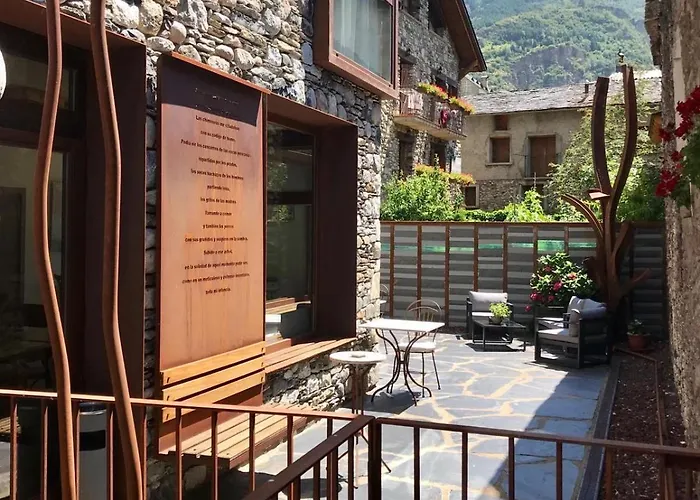 Hotel Boutique La Neu Benasque fotoğrafı